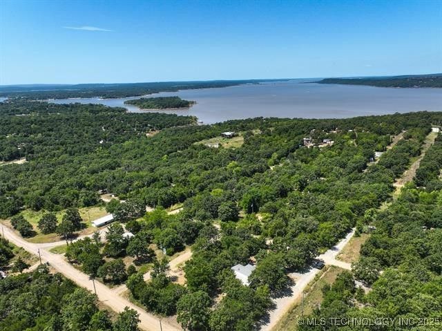 18 E Kangaroo Road, Stigler, OK 74462