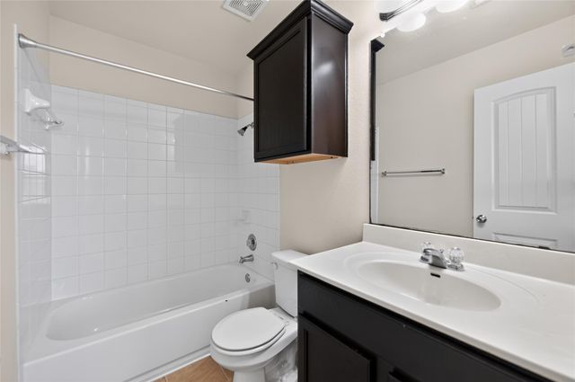 504 Old Peak RD, Georgetown, TX 78626