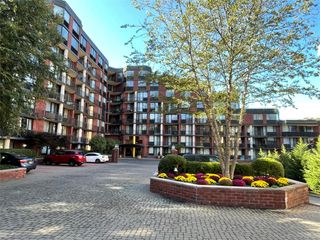 50 E Hartsdale Avenue E 6O, Hartsdale, NY 10530