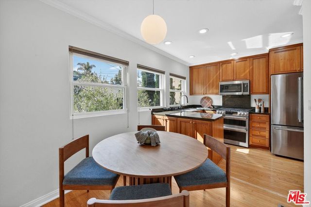 1515 Rendall Place, Los Angeles, CA 90026