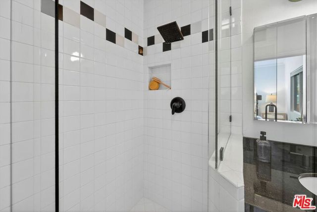 1515 Rendall Place, Los Angeles, CA 90026