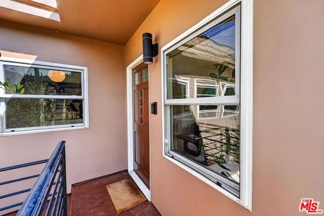 1515 Rendall Place, Los Angeles, CA 90026