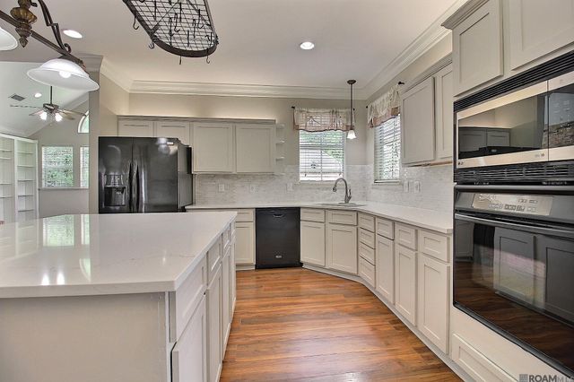 17017 Fir Ave, Greenwell Springs, LA 70739