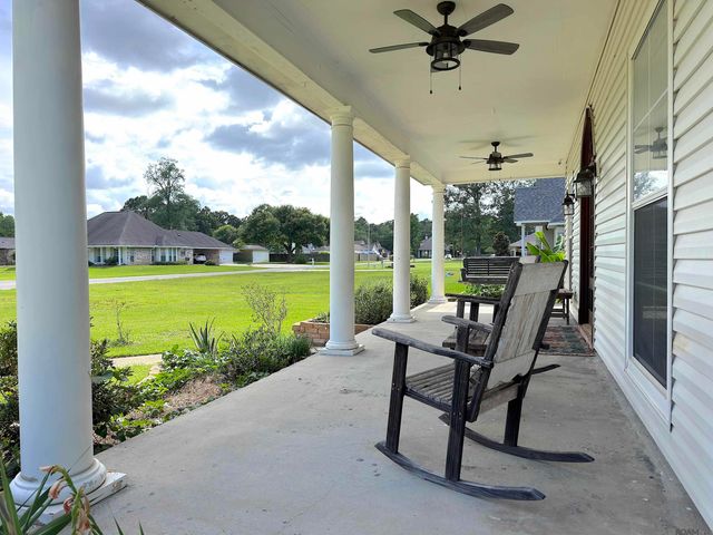 17017 Fir Ave, Greenwell Springs, LA 70739