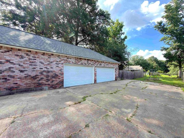 17017 Fir Ave, Greenwell Springs, LA 70739