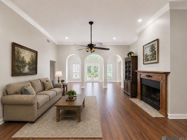 17017 Fir Ave, Greenwell Springs, LA 70739
