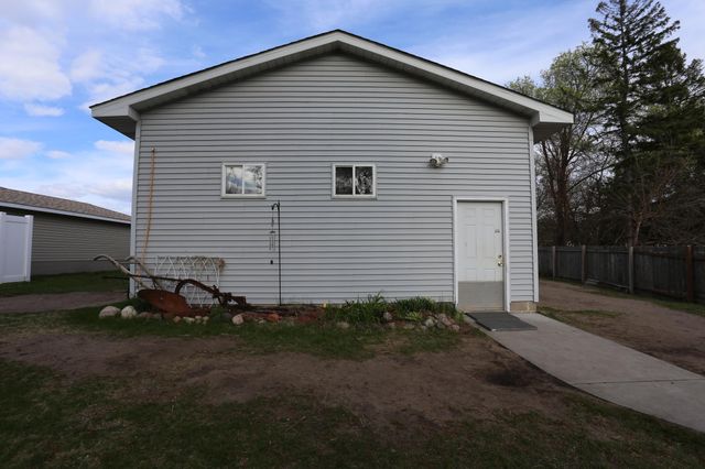 2626 Wingfield Avenue, Anoka, MN 55303