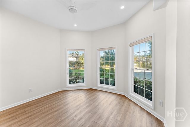 12 Amberwood Circle, Savannah, GA 31405