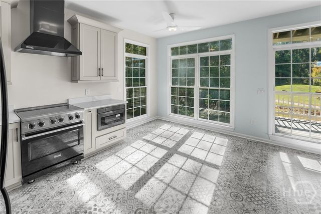 12 Amberwood Circle, Savannah, GA 31405