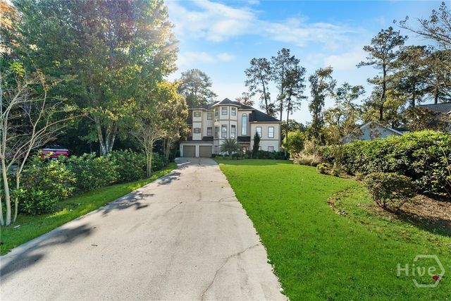 12 Amberwood Circle, Savannah, GA 31405