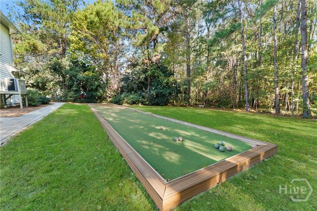 12 Amberwood Circle, Savannah, GA 31405