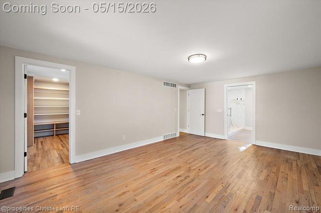 7381 Cathedral Drive, Bloomfield Hills, MI 48301