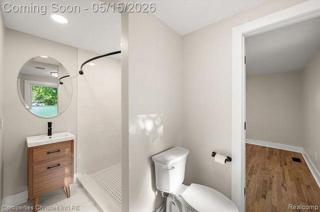 7381 Cathedral Drive, Bloomfield Hills, MI 48301