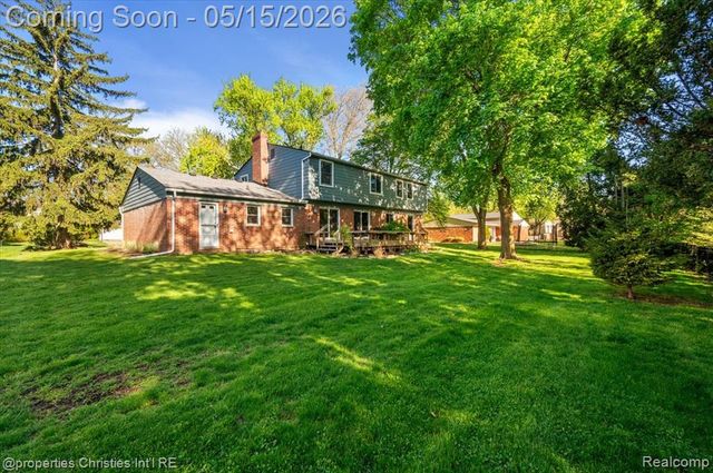 7381 Cathedral Drive, Bloomfield Hills, MI 48301