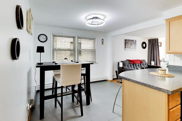 6845 N Northwest Highway 1E, Chicago, IL 60631