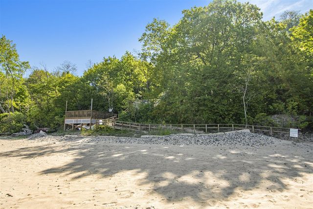 East Drive, South Haven, MI 49090