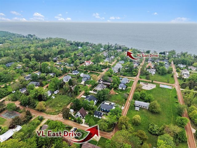East Drive, South Haven, MI 49090