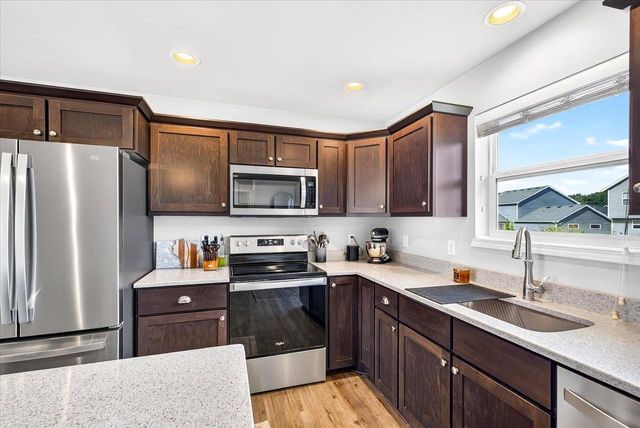 618 Prospect Road, Waunakee, WI 53597