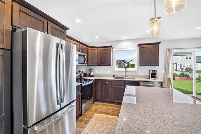 618 Prospect Road, Waunakee, WI 53597