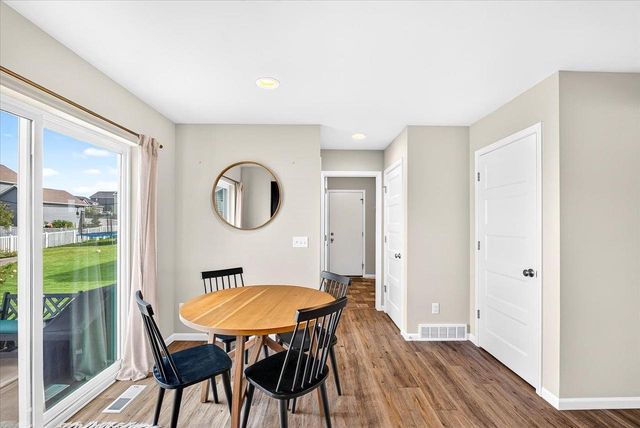 618 Prospect Road, Waunakee, WI 53597