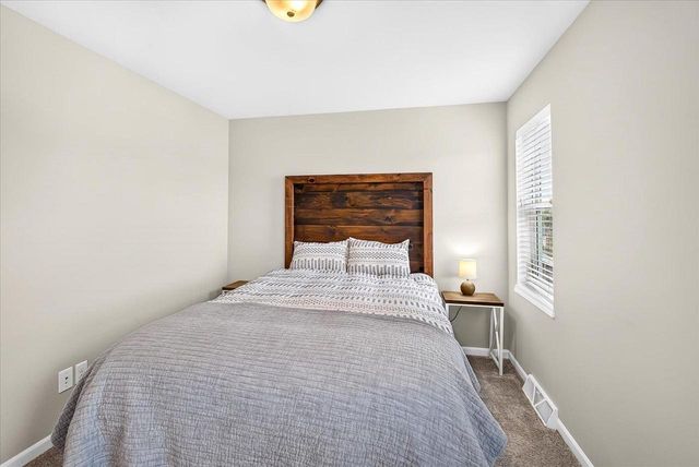 618 Prospect Road, Waunakee, WI 53597