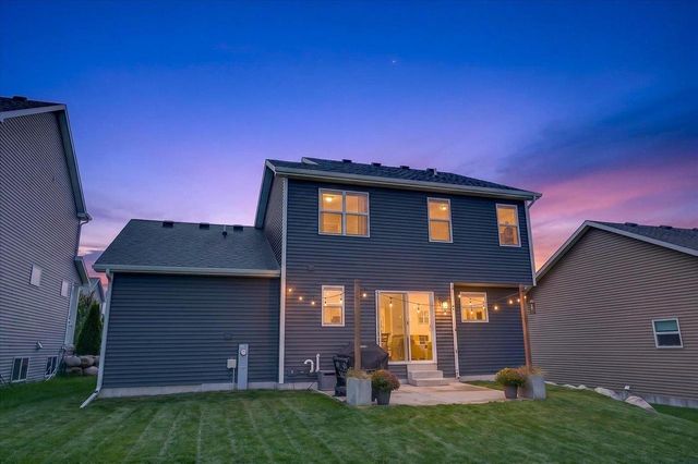 618 Prospect Road, Waunakee, WI 53597