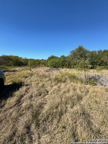 9157 Newcombe Dr, San Antonio, TX 78109