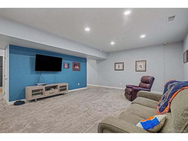 21985 E Tufts Cir, Aurora, CO 80015
