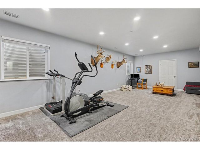 21985 E Tufts Cir, Aurora, CO 80015