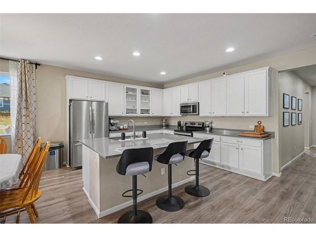 21985 E Tufts Cir, Aurora, CO 80015