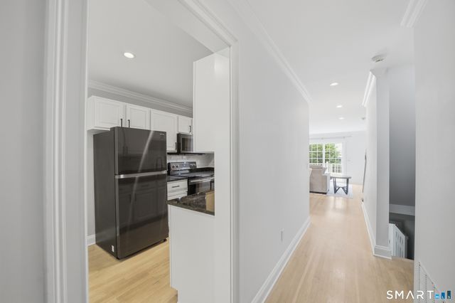 39 Maple Tree Avenue 26, Stamford, CT 06906