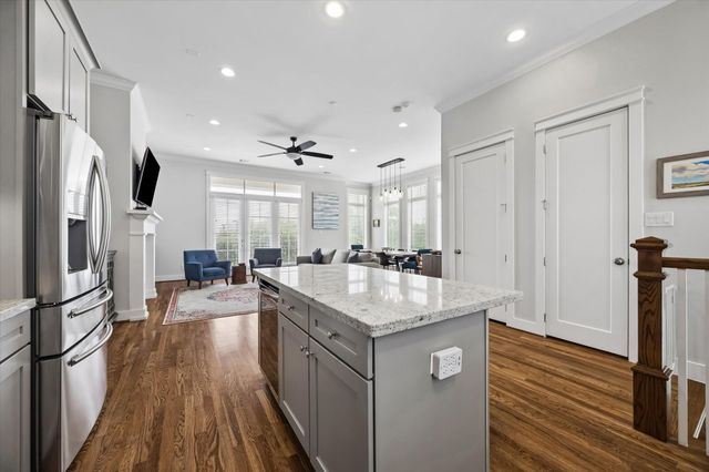 2503 Nicholson Street, Houston, TX 77008