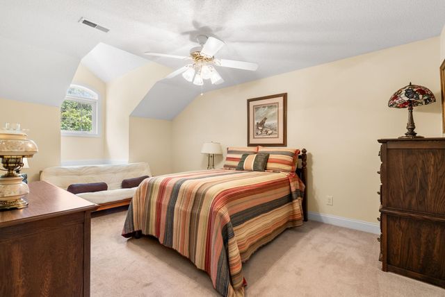 903 Butter Rd, Bonneau, SC 29431