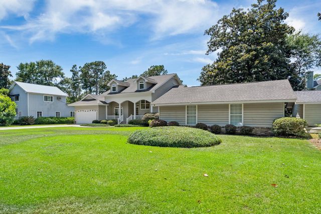 903 Butter Rd, Bonneau, SC 29431