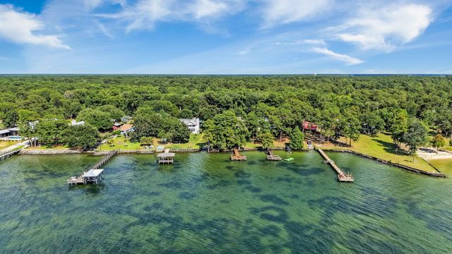 903 Butter Rd, Bonneau, SC 29431