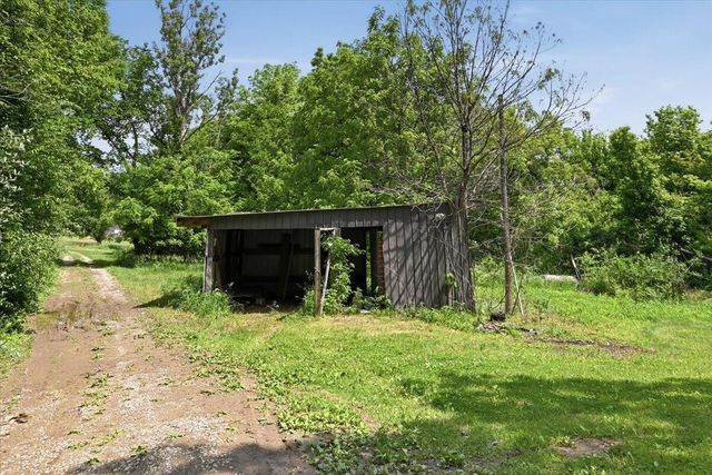 19410 MUDHOLLOW Road, Council Bluffs, IA 51503