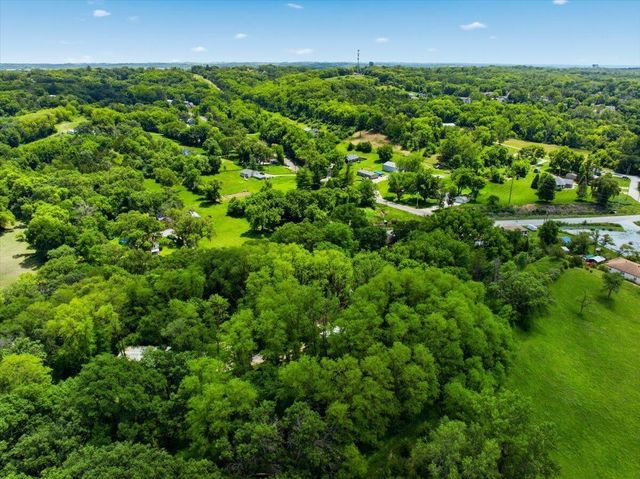 19410 MUDHOLLOW Road, Council Bluffs, IA 51503