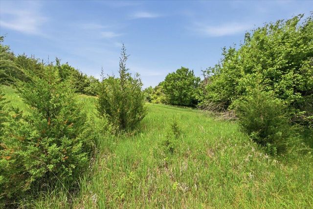 19410 MUDHOLLOW Road, Council Bluffs, IA 51503