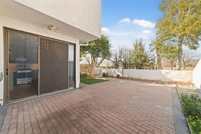 7655 S Braeswood Boulevard 2, Houston, TX 77071