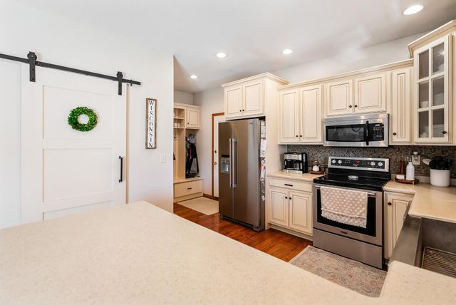 1346 Red Cedar Court, Onalaska, WI 54650