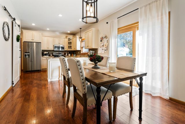 1346 Red Cedar Court, Onalaska, WI 54650