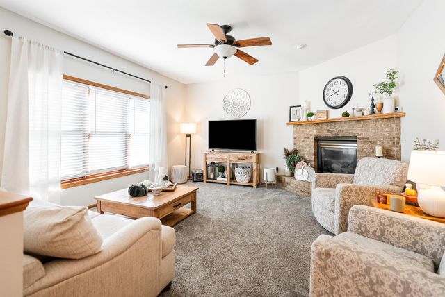 1346 Red Cedar Court, Onalaska, WI 54650