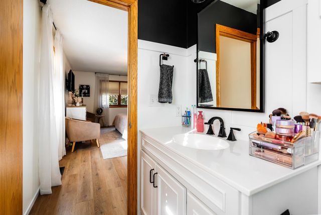 1346 Red Cedar Court, Onalaska, WI 54650