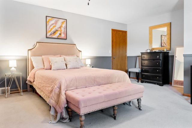 1346 Red Cedar Court, Onalaska, WI 54650