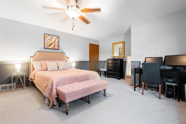 1346 Red Cedar Court, Onalaska, WI 54650