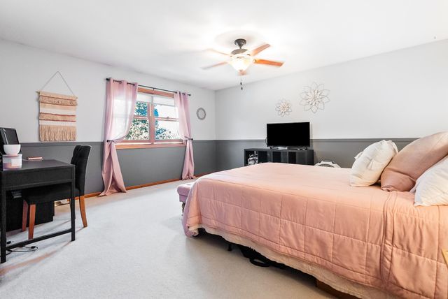 1346 Red Cedar Court, Onalaska, WI 54650