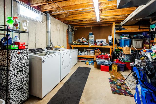 1346 Red Cedar Court, Onalaska, WI 54650