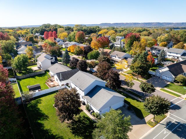 1346 Red Cedar Court, Onalaska, WI 54650