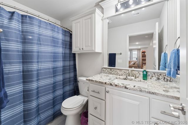 182 N Phillips Street, Skiatook, OK 74070