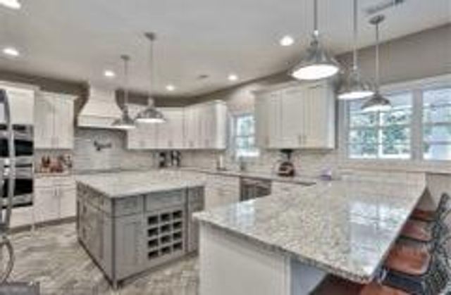 708 Gittings Avenue, Peachtree City, GA 30269